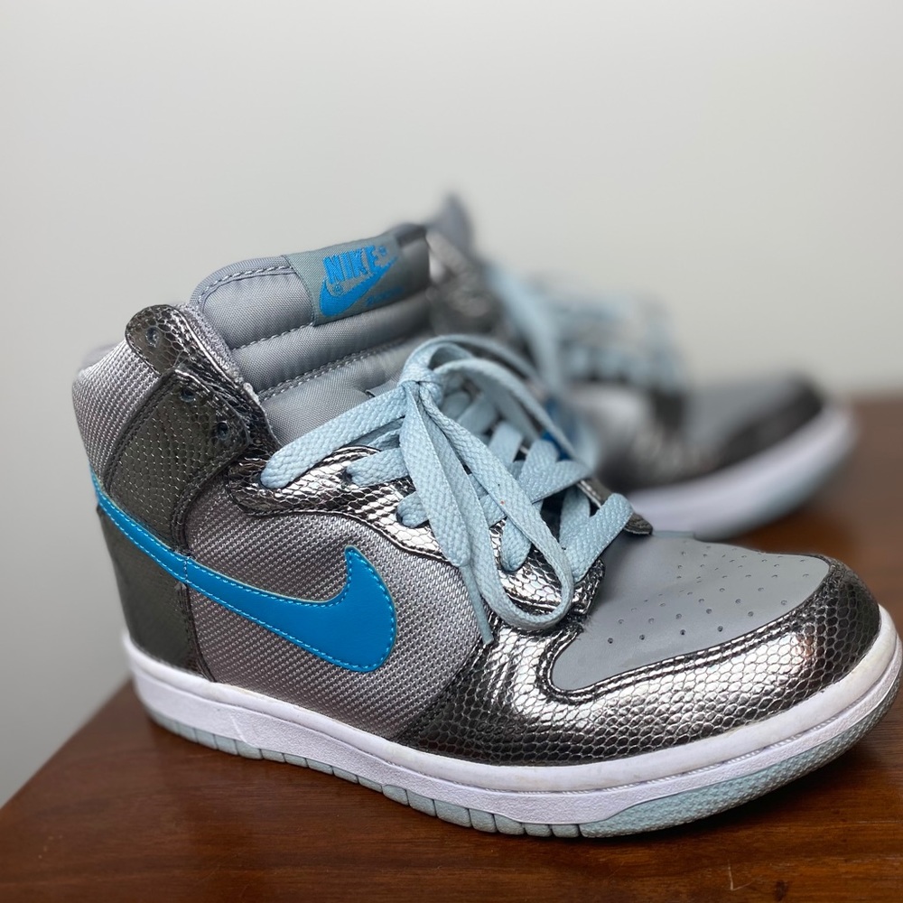 Nike Womens High Dunk Sneakers - Like New - Sz 6.5